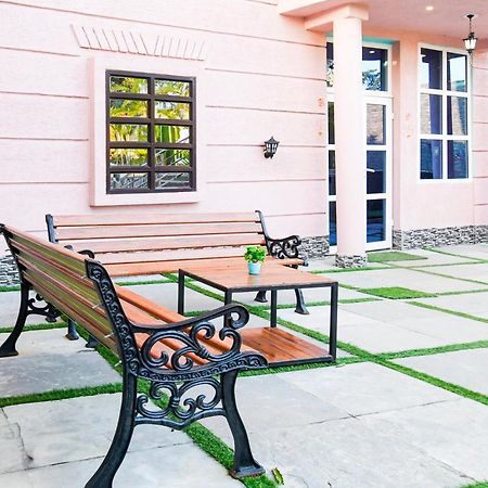 Hotel O M H Club And Resorts Ранчи Экстерьер фото