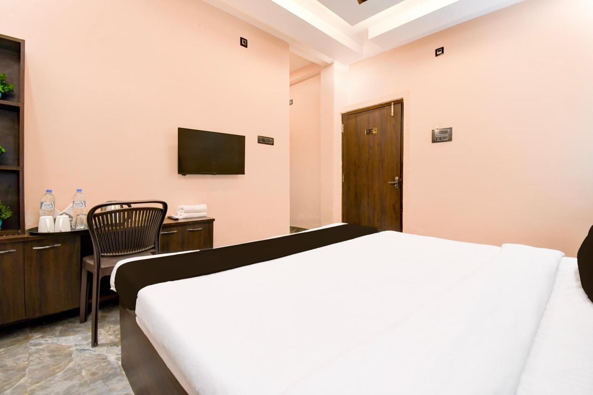 Hotel O M H Club And Resorts Ранчи Экстерьер фото