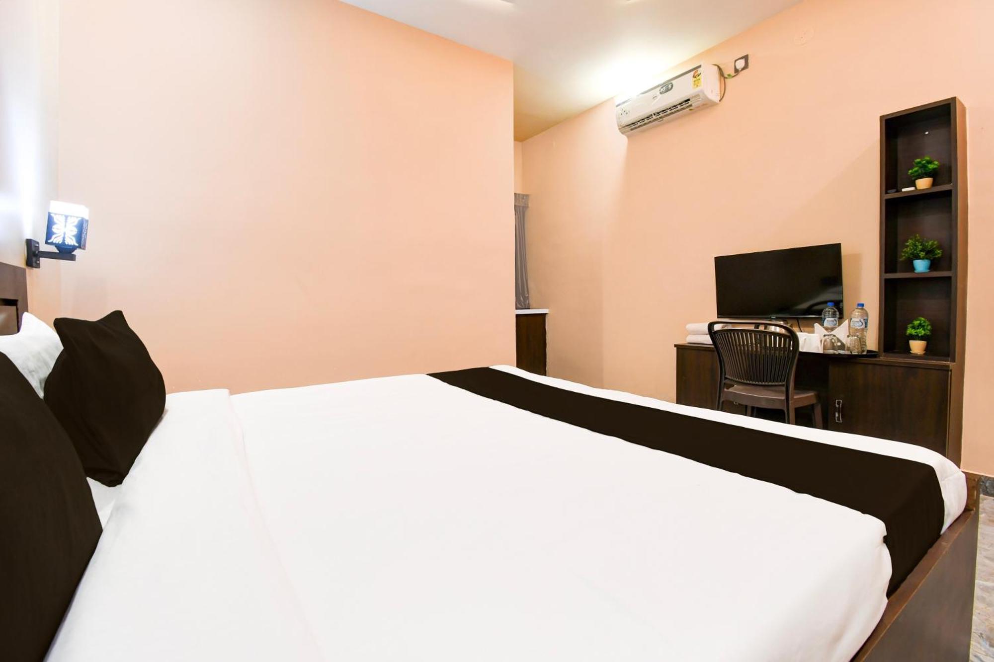 Hotel O M H Club And Resorts Ранчи Экстерьер фото